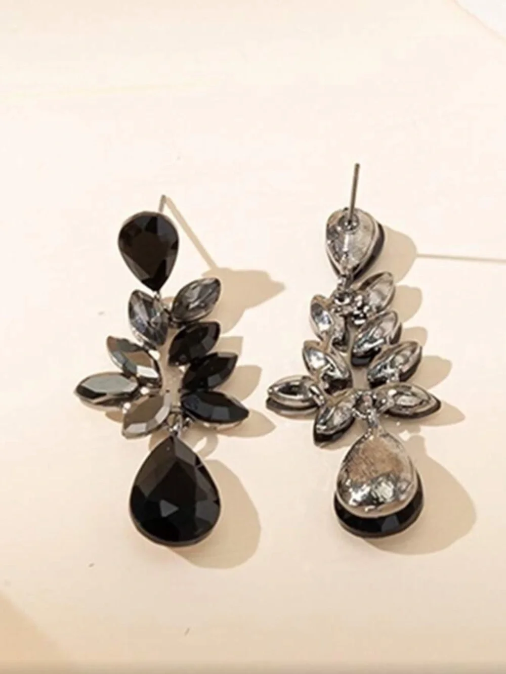 Elegant Black Teardrop Crystal Leaf Earrings